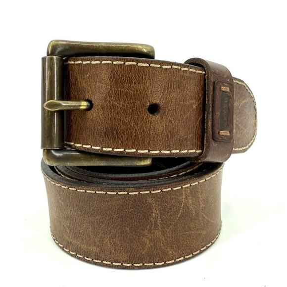 Levi's Classic Y2K Leather Belt Men’s Size 36 Brown Prong Buckle Scratched - Picture 1 of 9